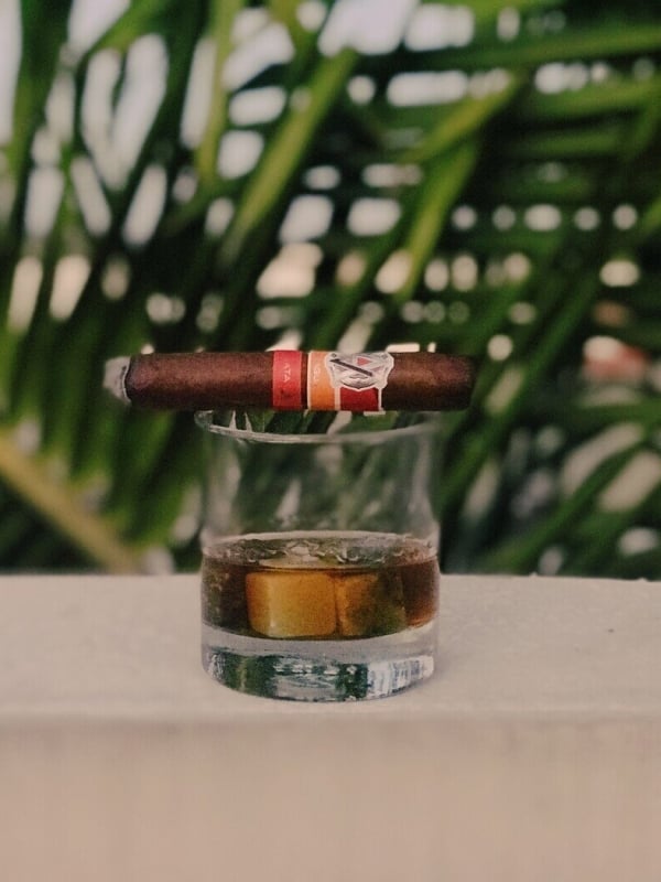 Fort Nassau Cigar Lounge
