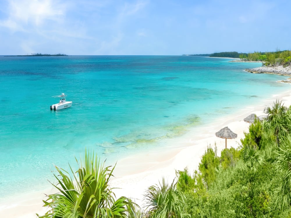 The shoreline in Nassau Paradise Island