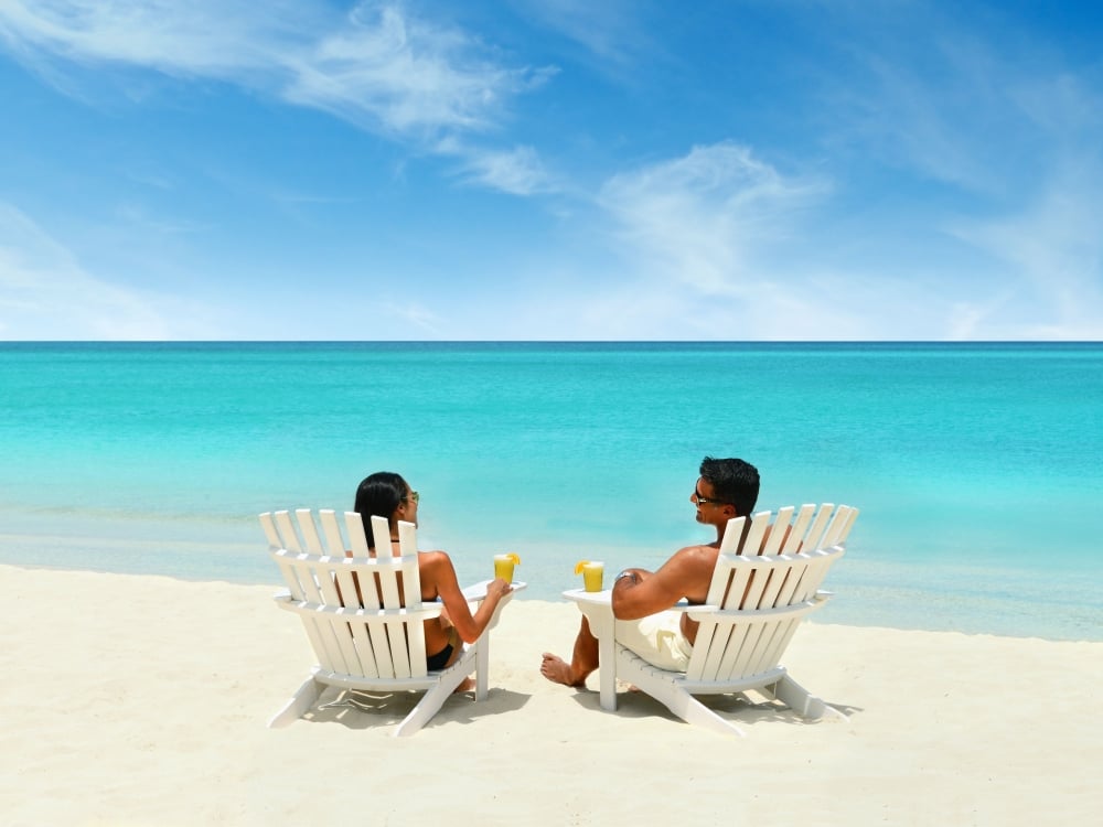 A couple on Cabbage Beach in Nassau Paradise Island