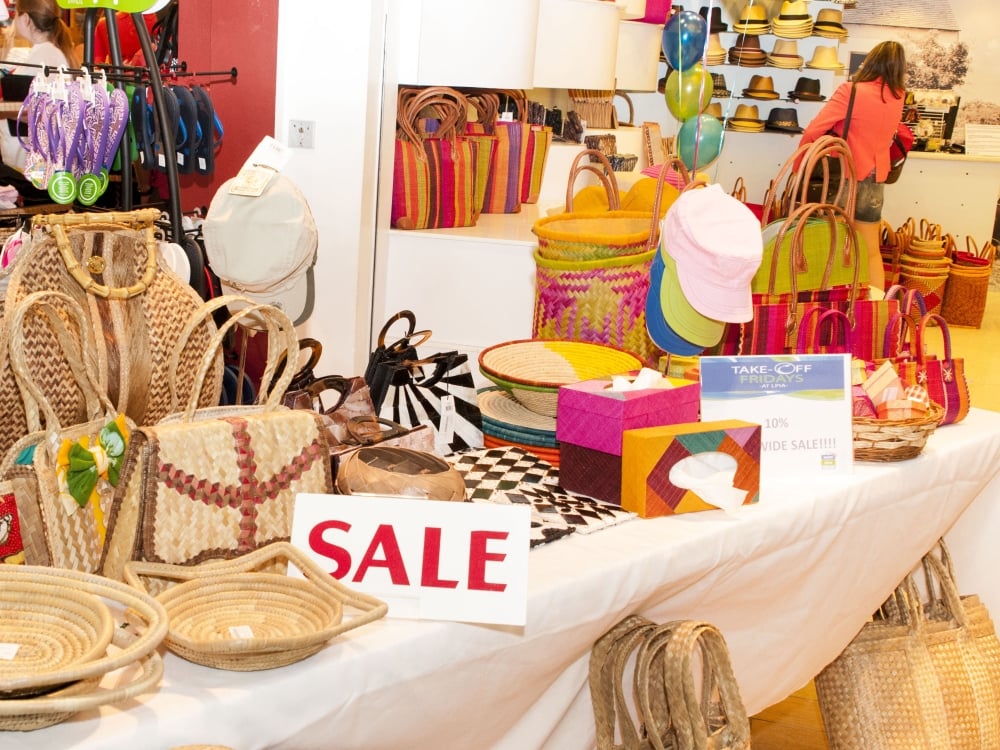 Retail at Lynden Pindling International Airport