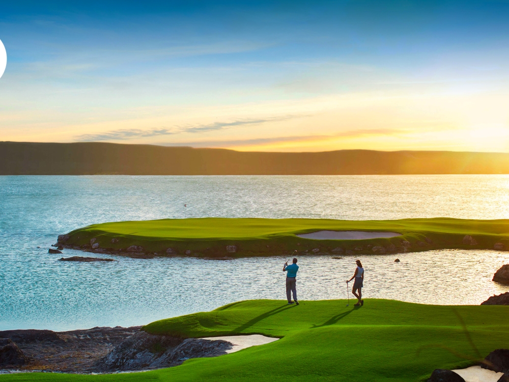 The Royal Blue Golf Course in Nassau Paradise Island Desktop Wallpaper