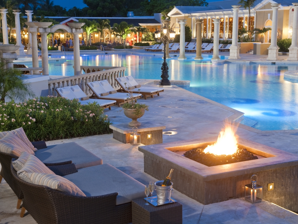 Sandals Royal Bahamian pool & fire pit