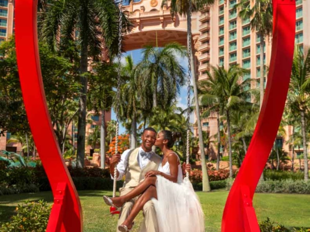 Heart swing at Atlantis, Paradise Island