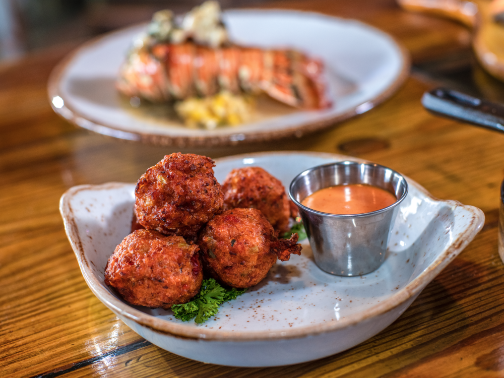 conch fritters and dipping sauce 