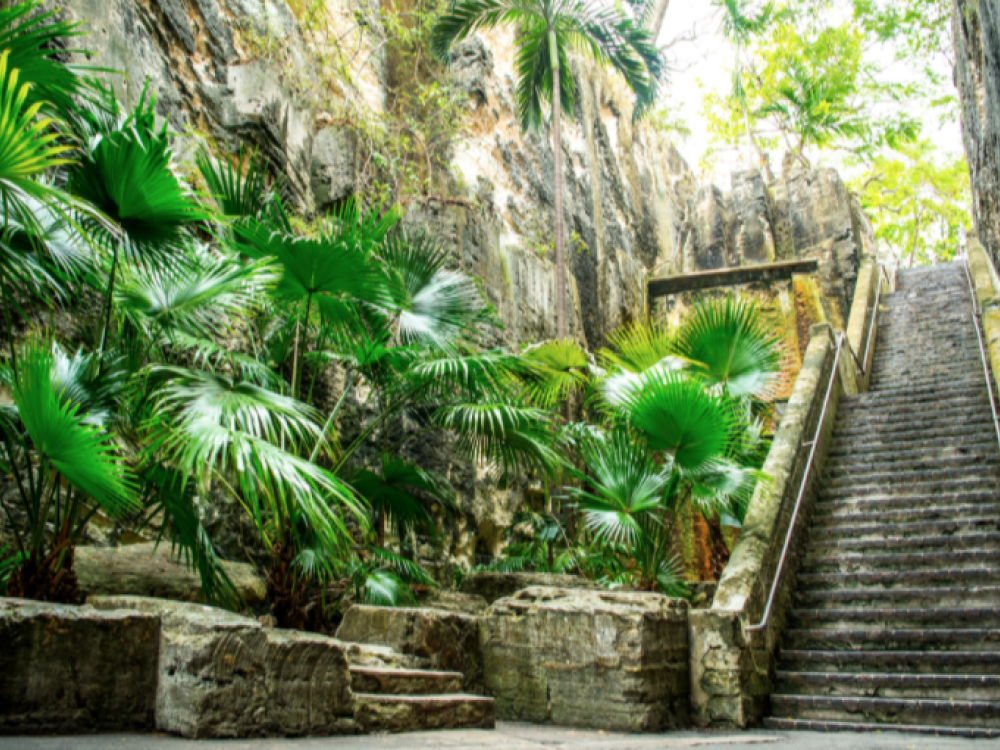 Queen's Staircase