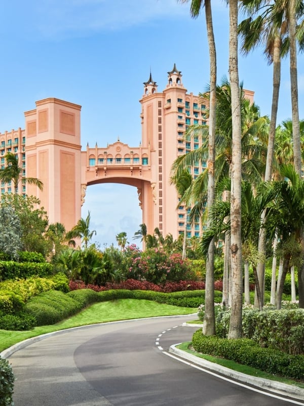 Driveway entrance to Atlantis Paradise Island