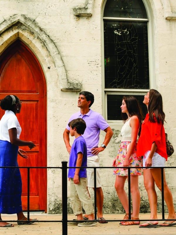 A family on a tour in Nassau