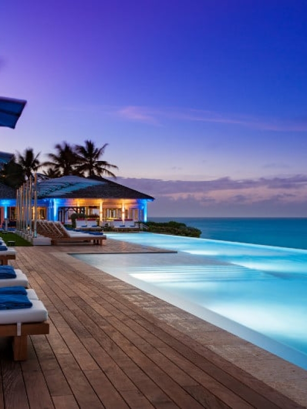 Ocean Club Infinity Pool