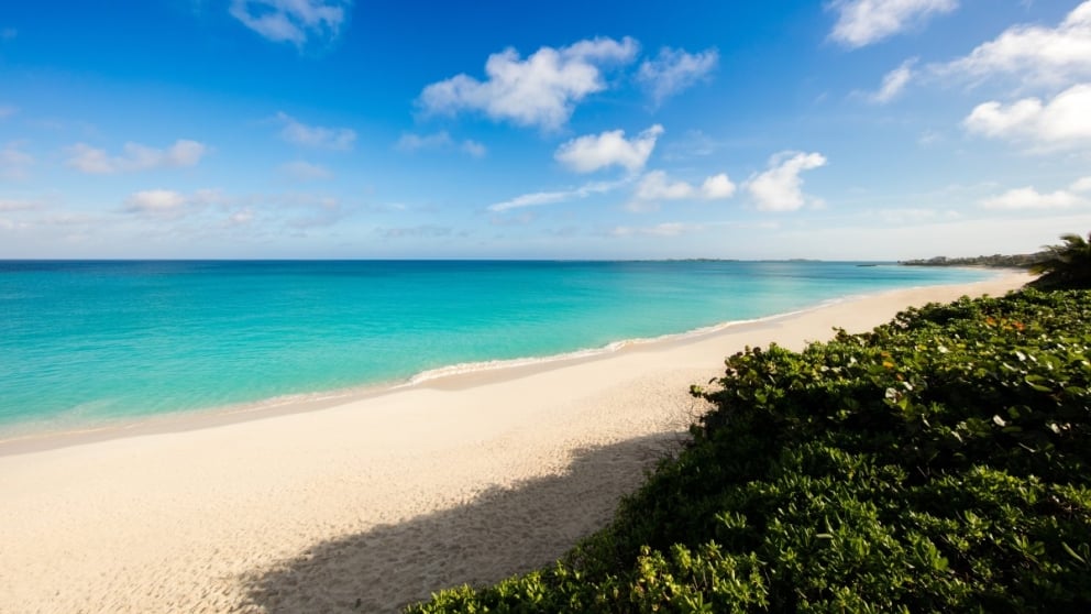 A long stretch of beach in Nassau Paradise Island